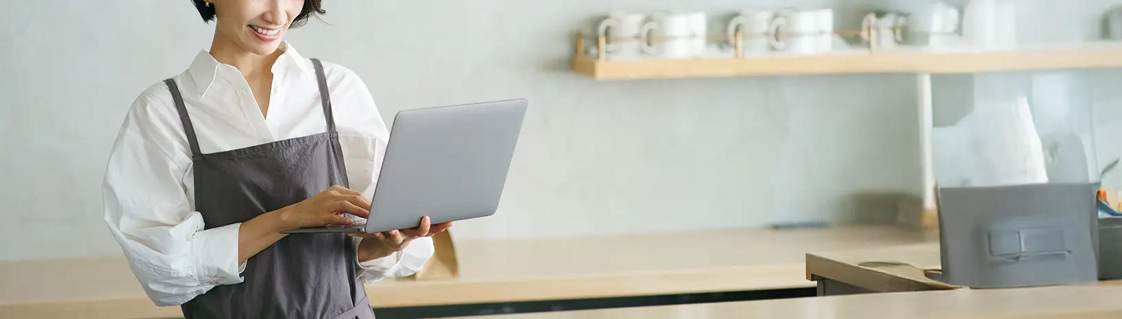 広告に頼らず集客するWEBサイト